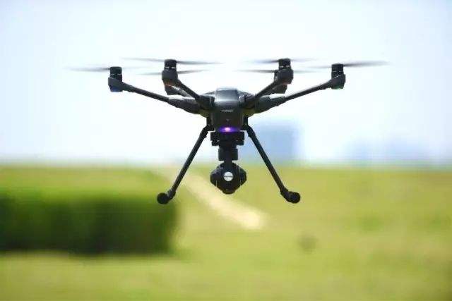 新疆：植保无人机助力农业装备迈向“智能化”