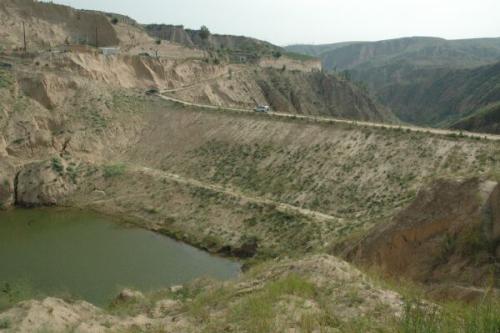 无人机首次巡查淤地坝
