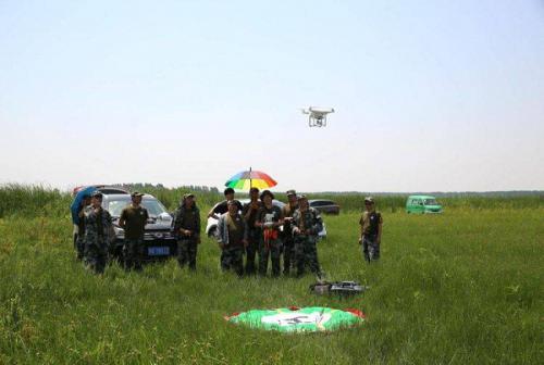 驻马店市航拍协会无人机侦察救援排民兵首次开展野外训练