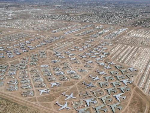 退役歼6改成无人机，装满炸药自杀突袭？实则存在更好选择