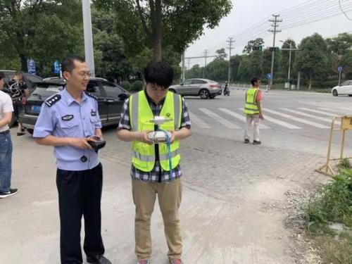 危险地段159起交通事故 浙嘉善交警动用无人机排隐患