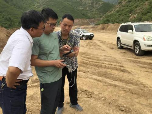 张家口崇礼区检察院首次使用无人机取证 开启公益诉讼办案新模式