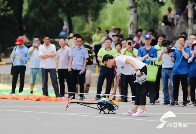 “飞越齐鲁”2019山东省航模无人机飞行大会开幕 国手马程预选赛38秒夺魁