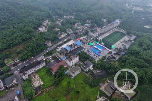 关注长宁6.0级地震丨无人机空中打探长宁震区