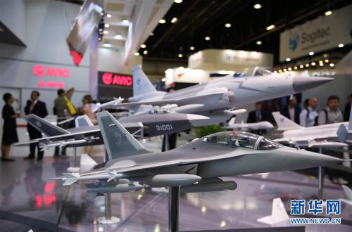 中国航空航天企业亮相巴黎航展