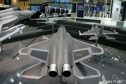 共享发展 共赢未来 中国航空工业“国际范”亮相巴黎航展