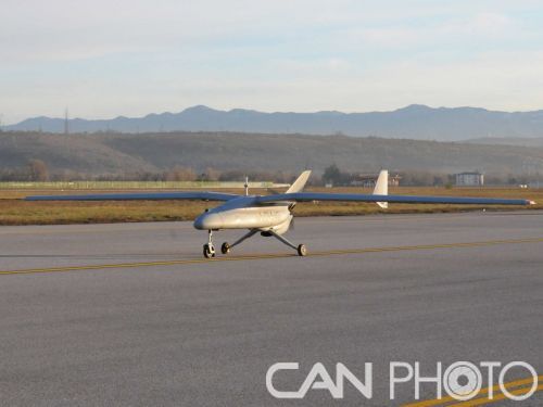 莱昂纳多公司最大型远程无人机亮相巴黎航展 