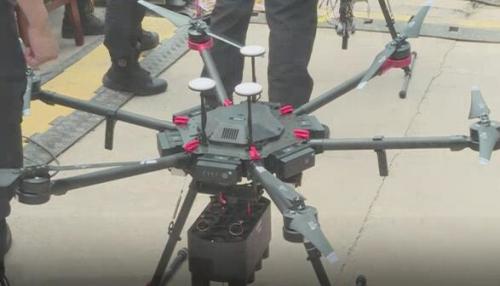 浙江省公安机关实战演练 无人机登场执行特殊任务