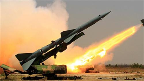 中国有没有和伊朗一样能打下美国头号无人机的导弹，专家：多得很