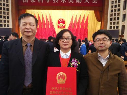 六代机稳了！美女科学家新研成果破西方垄断，黑科技助力中国战机 