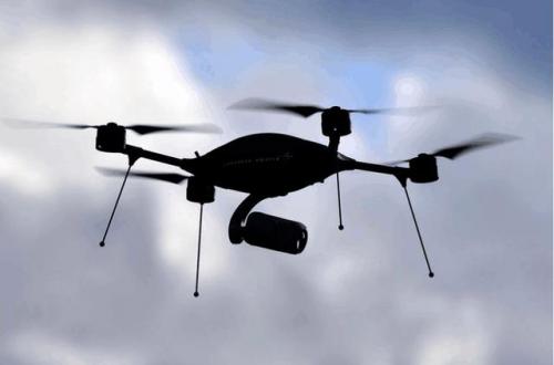 伦敦警察使用无人机，打击危险驾驶行为 