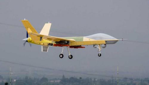 利比亚战场奇观：出现中国造无人机 翼下一共8枚导弹 