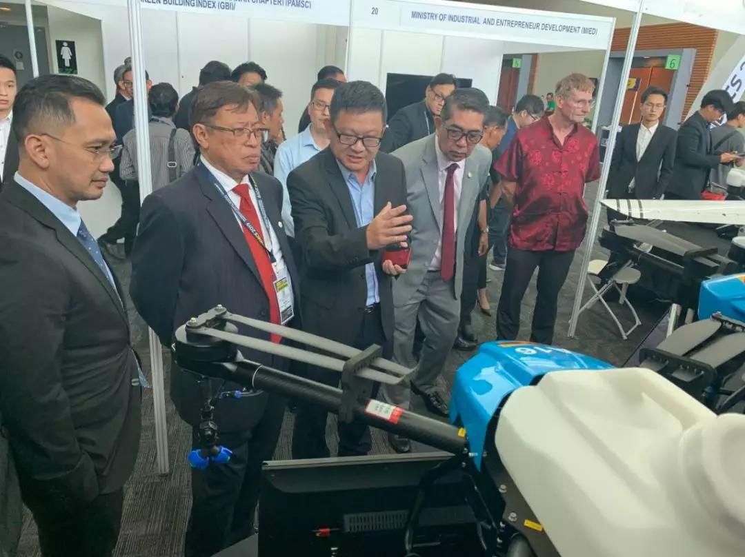 启飞A16植保无人机亮相马来西亚IDECS展会 