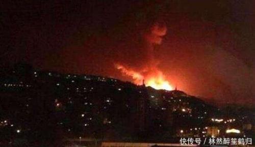 大批无人机深夜偷袭，俄导弹大显神威，数声炮响无人机应声坠毁