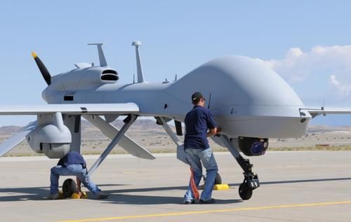 中国第6代无人机诞生，性能碾压同类，美国希望不要出口！