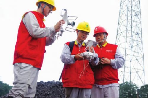 无人机特巡确保电网汛期安全