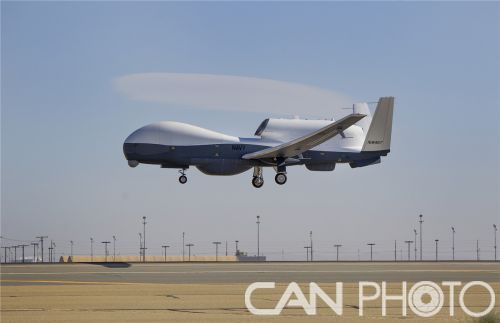 MQ-4C 无人机将取代EP-3电子侦察机 