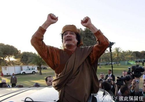 一架无人机在利比亚上空被击落，现场图片曝光，疑似中国制翼龙-2