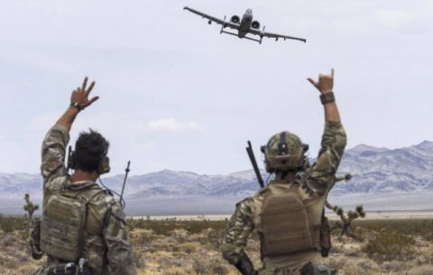 危险逼近！美宣布成功击毁一架无人机，如今公布铁证一片慌乱！