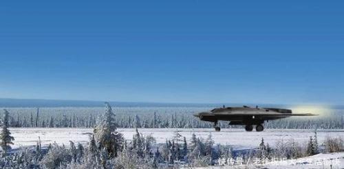 俄隐身无人机喷黑烟首飞，外形与沈飞利剑酷似，专家指出致命缺点