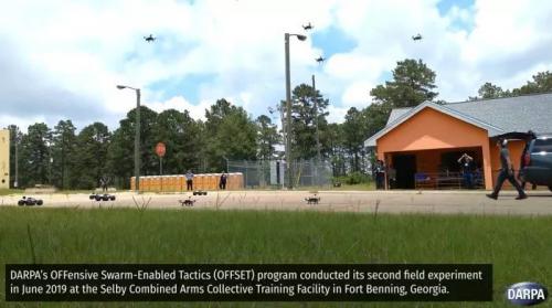 DARPA公布无人机群和机器人协作作战的测试视频 