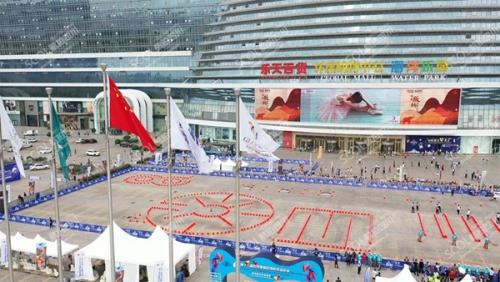 无人机记录世警会︱来看警用摩托车赛场的速度与激情