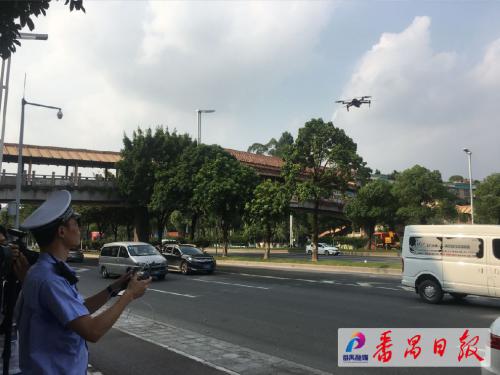 番禺“无人机交警”来了！3分钟抓一个违章！老司机们要注意 