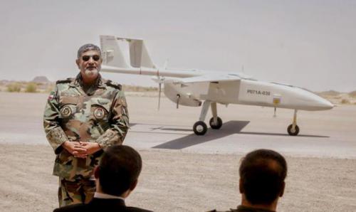 伊朗新锐军团参战，在波斯湾打出漂亮一仗，美无人机逃离现场坠毁 