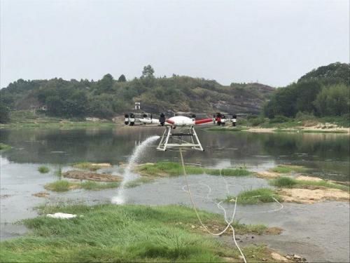 国内最大载重多旋翼消防无人机提拉水带试验，以后高楼救火靠它了