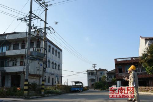 国网湄洲岛供电公司首次开展无人机巡线