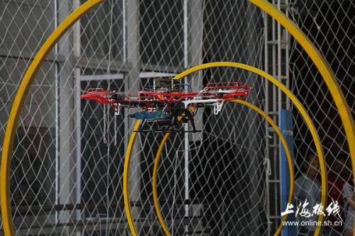无人操控自主飞行!无人机大赛比拼智能感知技术[图]