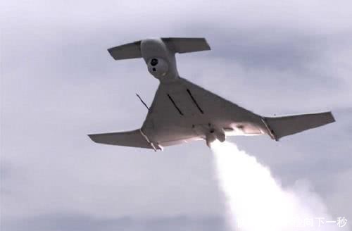 俄无人机变身巡航导弹，携带致命弹头自杀袭击，未来可取代直升机