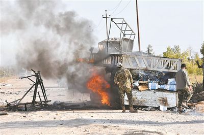 无人机频频升空 伊黎两国接连遭袭 