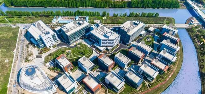 张江人工智能岛应用AI+无人机 园区管理更加便捷高效