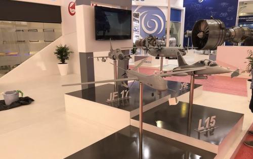 莫斯科航展中国尖端装备抢先看：隐身高速无人机释放重要信号 