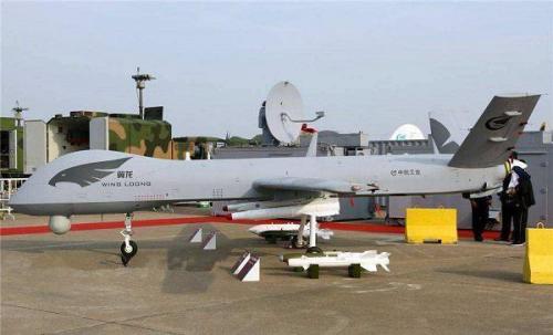 中国无人机首次现身欧洲，白宫鹰派拍案而起，北约被撕开一道口子 