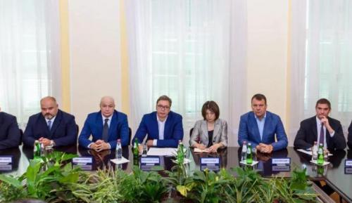 中国翼龙无人机出口海外，第一个欧洲国家，未来或将再造大疆神话 