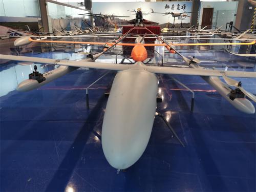 品质优先，服务至上-无人机万里行走进光点科技