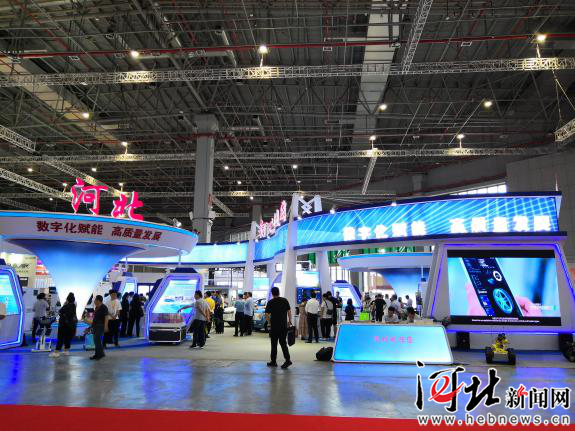 特种机器人、无人机……河北77件展品亮相中国国际工博会