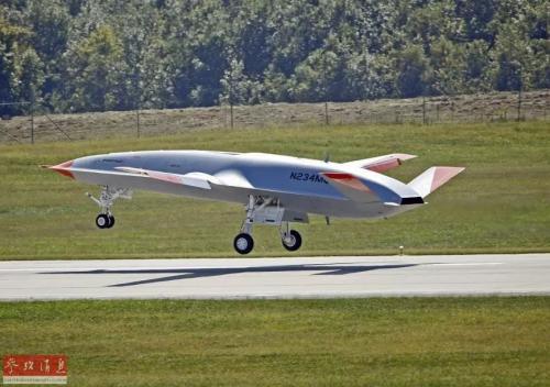 无人机加油还能“隐身”？美海军 MQ-25 首飞