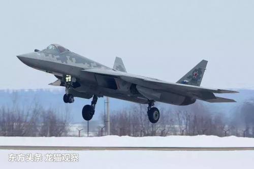 苏-57演练新战法！隐身无人机充当“F-35”，防区外直接摧毁目标