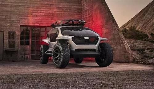 奥迪再出新车，越野性能卓越，无人机照明取代了传统的车灯