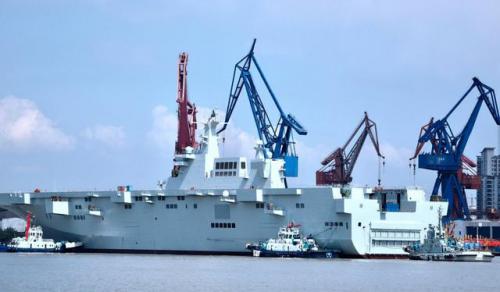 阅兵式上出现的高空高速无人机，能用轰-6N发射