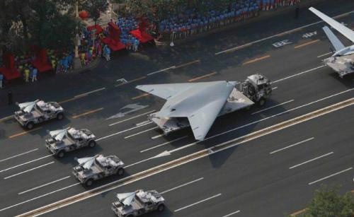 性能很强的侦8无人机