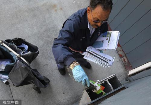 世界邮政日丨从自行车到无人机 致敬风雨无阻邮递员