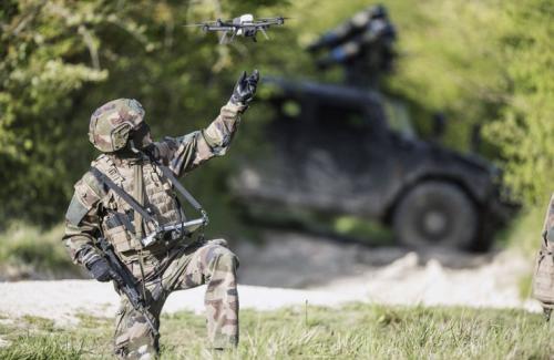 法国接收最后一批NX70微型无人机