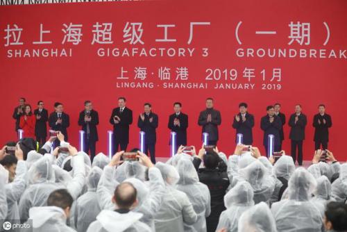 特斯拉国产车被无人机曝光 Model 3年底交付