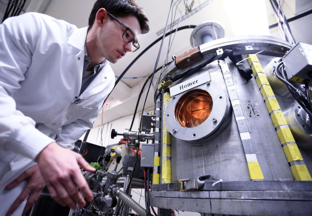 美国人不解中国无人机遍布世界各地，为什么中国不怕技术泄露?