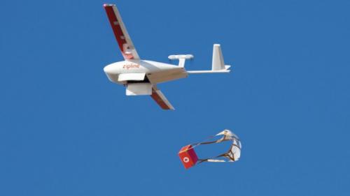 澳大利亚和美国军队试验用无人机向前沿部队空投药品