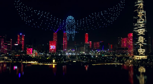 南山庆祝人才日：600架无人机+灯光音乐会+大型演讲剧燃情深圳湾！